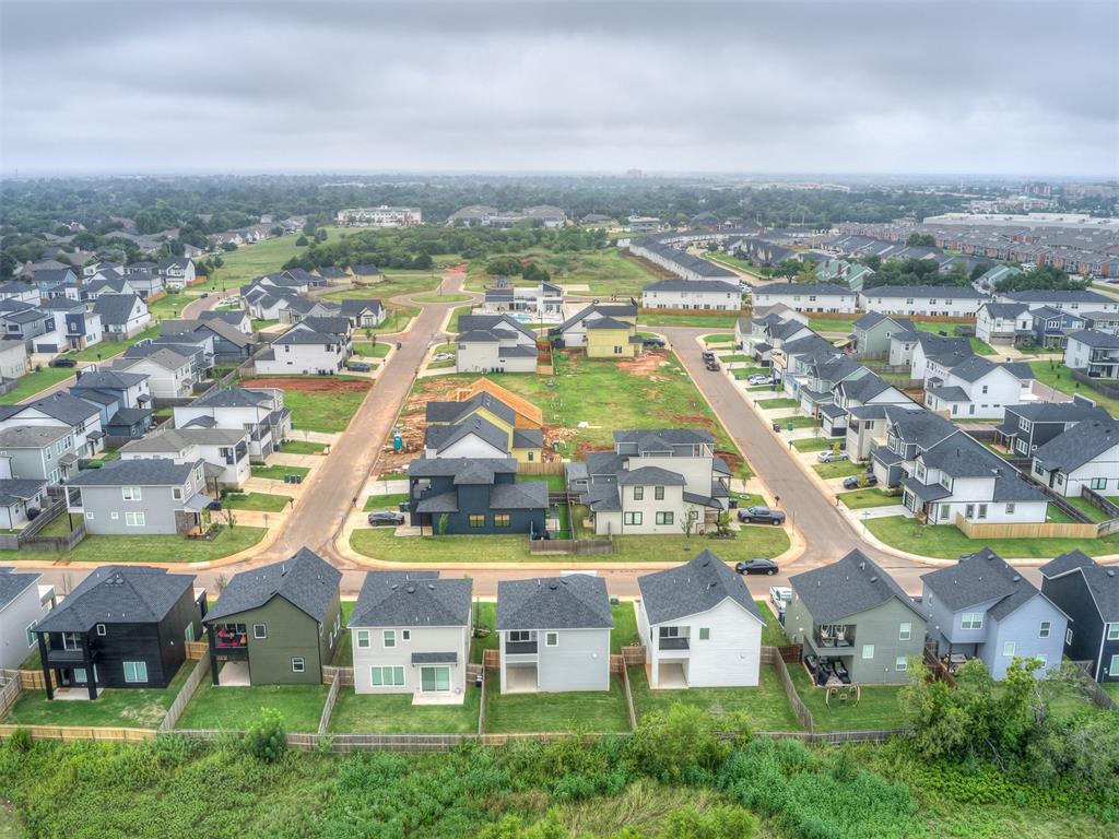 13108 Maplewood Avenue Property Photo 38