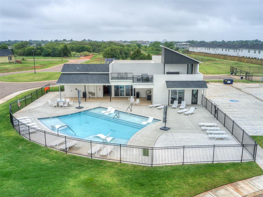 13108 Maplewood Avenue Property Photo 40