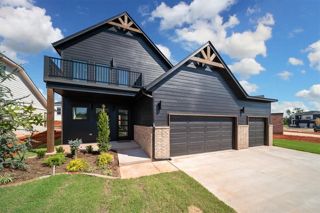 5701 NW 154th Terrace Property Photo 1