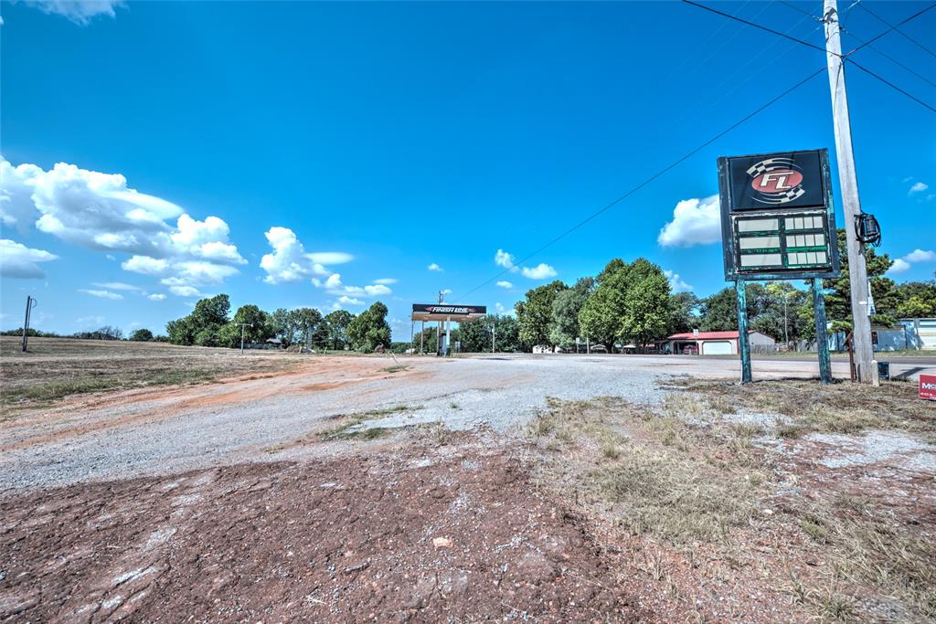 19946 State Highway 39 Property Photo 2