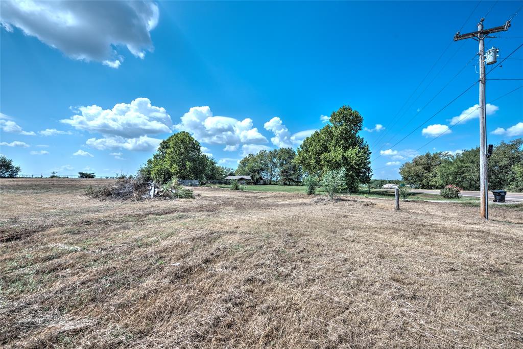 19946 State Highway 39 Property Photo 10