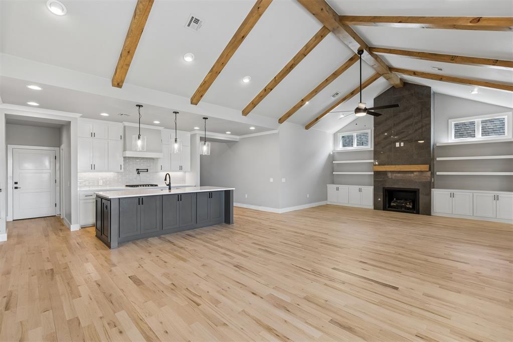 18005 Youngs Avenue Property Photo 15