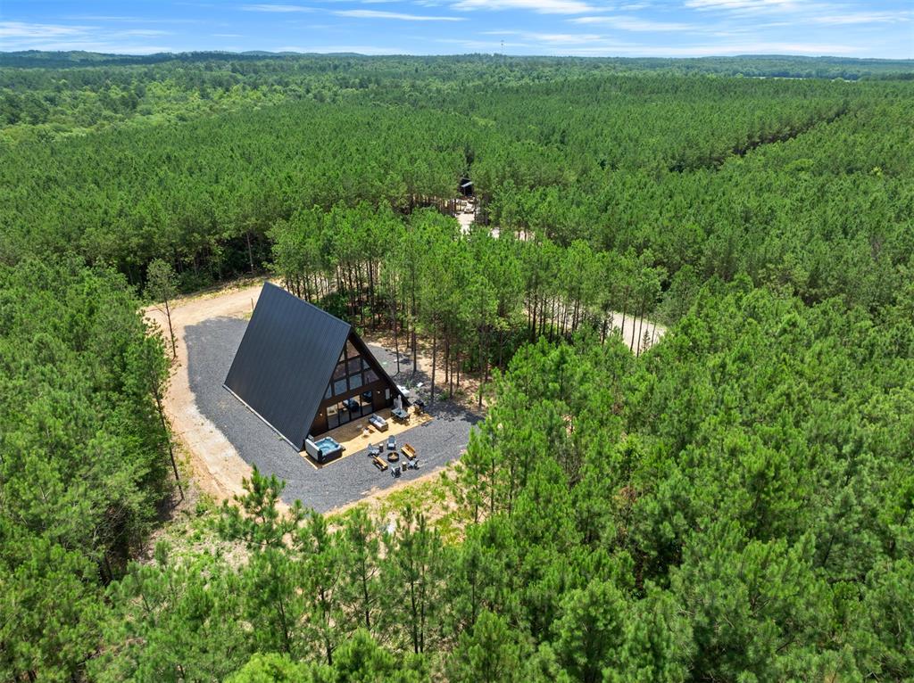 23 Wolf Tree Trail Property Photo 1