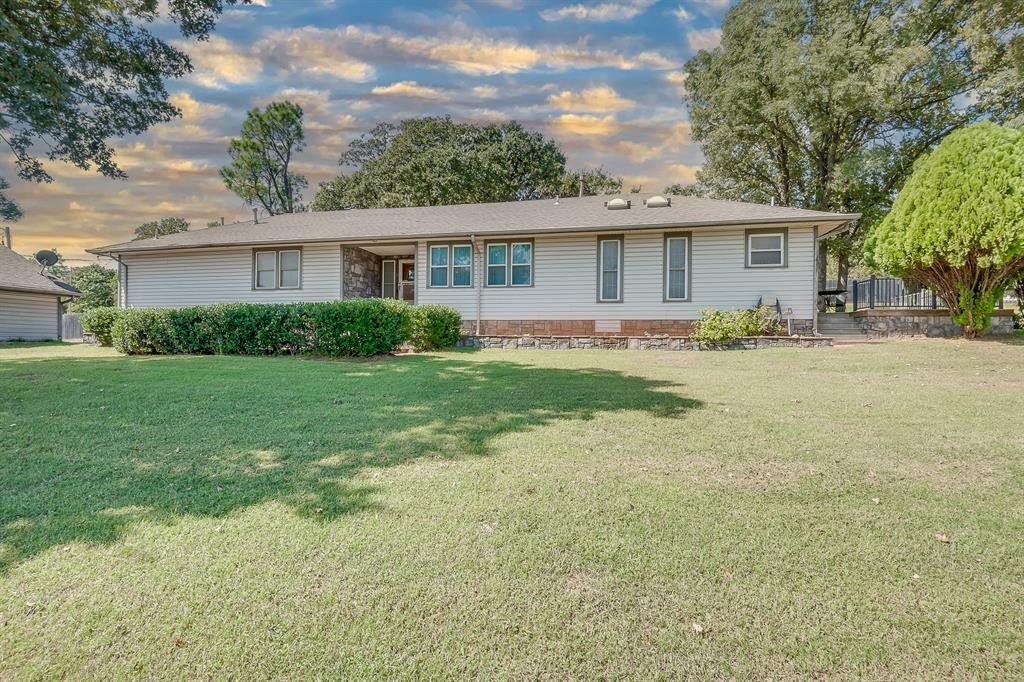 8224 Kasbaum Lane Property Photo 1