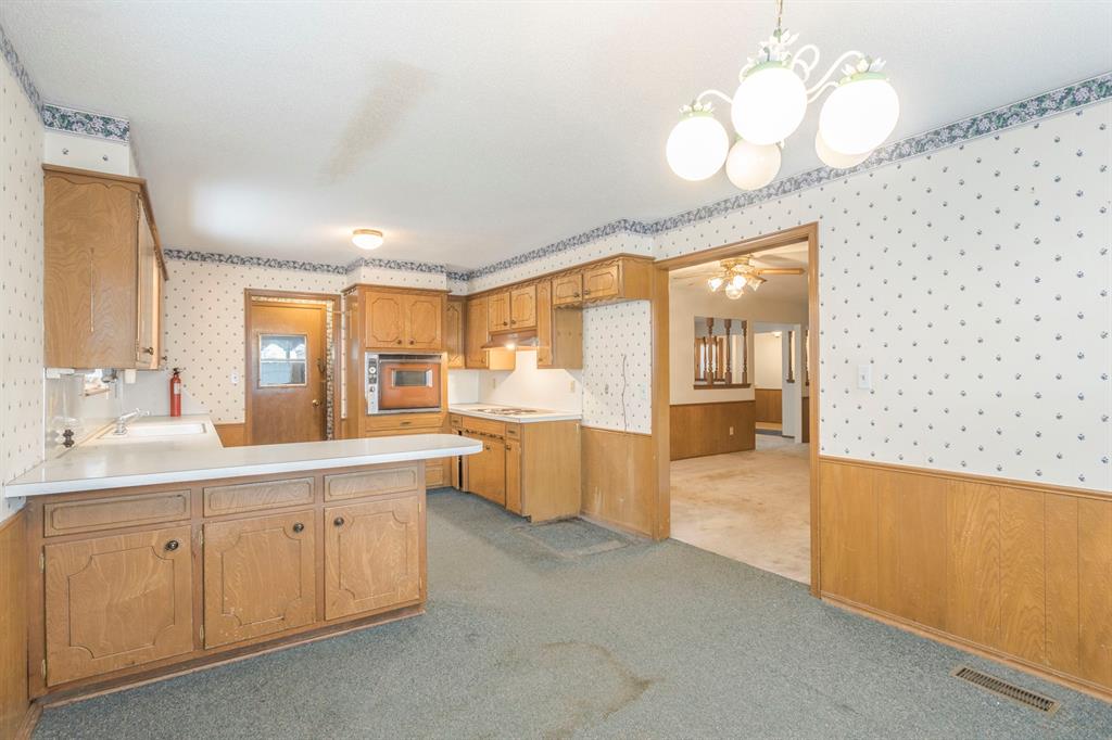 5020 Nw 19th Terrace Property Photo 4