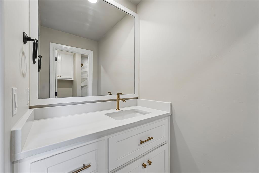 1803 Zayden Lane Property Photo 35