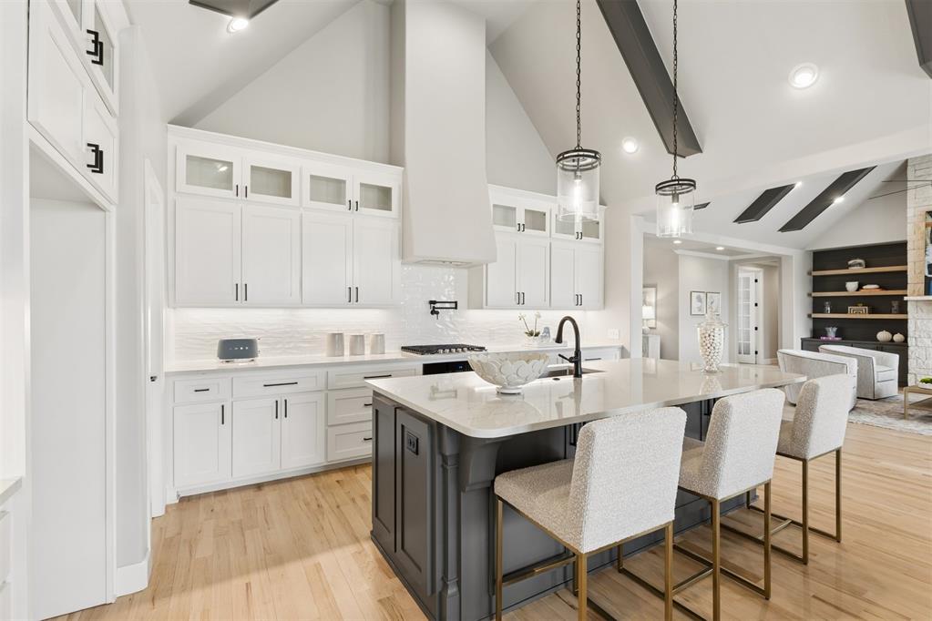 902 Fluvi Circle Property Photo 8