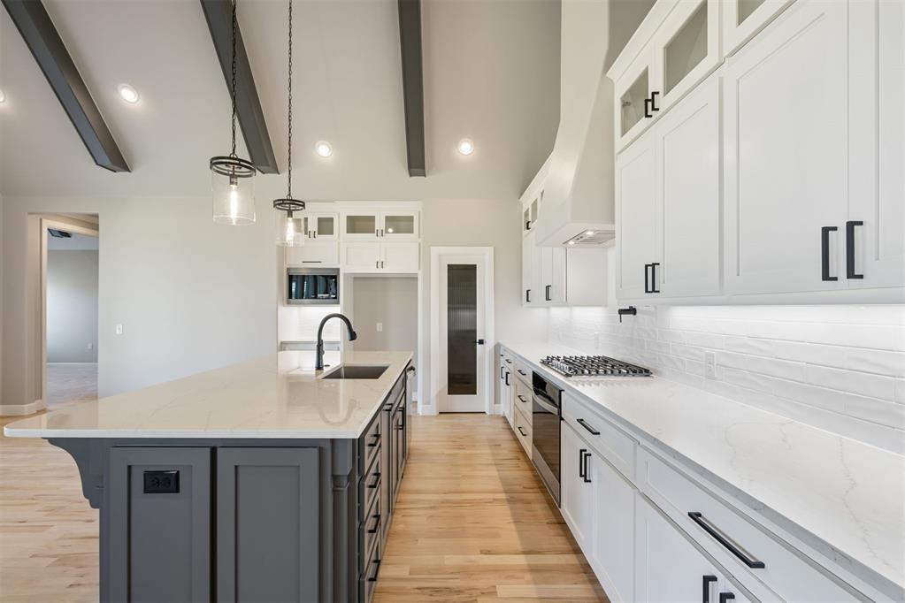 902 Fluvi Circle Property Photo 12