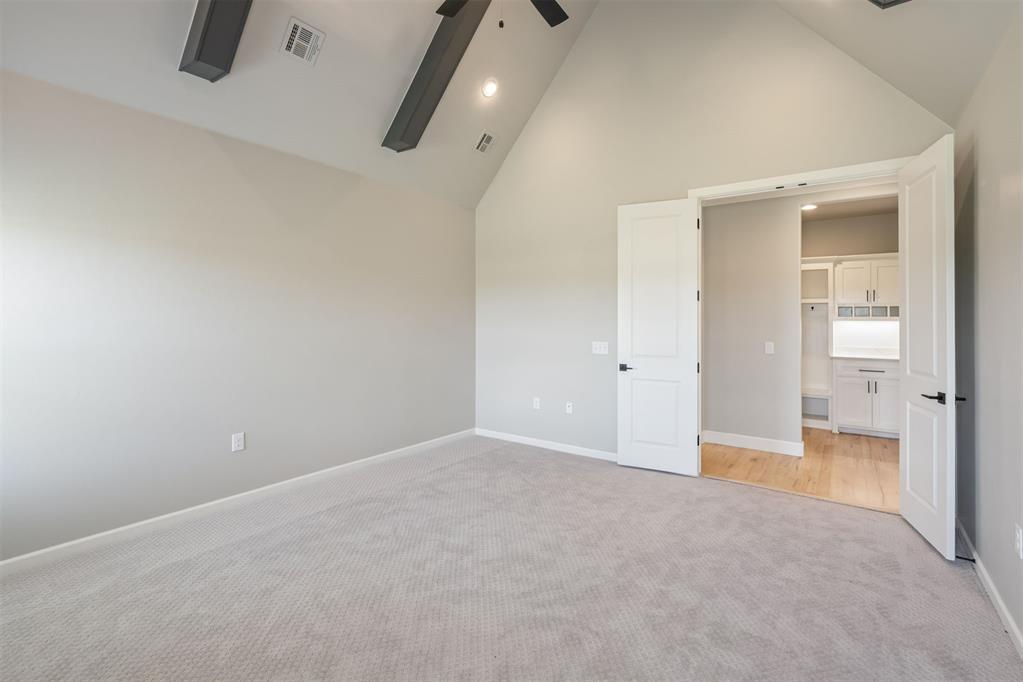 902 Fluvi Circle Property Photo 28