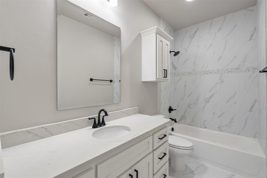 902 Fluvi Circle Property Photo 30