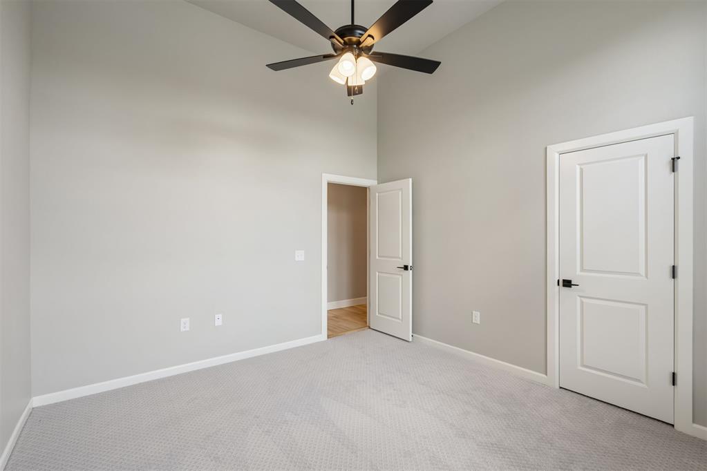 902 Fluvi Circle Property Photo 35