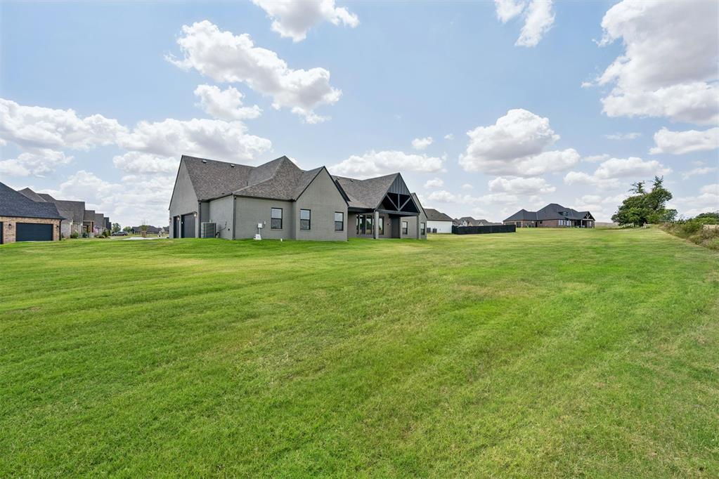 902 Fluvi Circle Property Photo 47