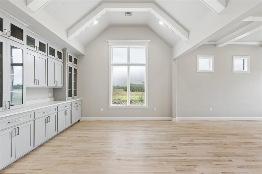18140 Fields Drive Property Photo 13