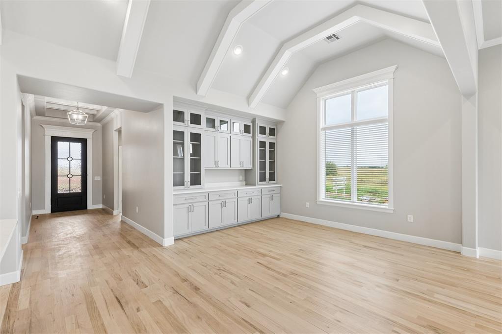 18140 Fields Drive Property Photo 14