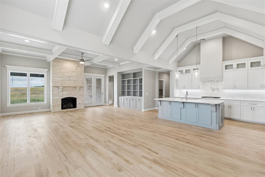 18140 Fields Drive Property Photo 16