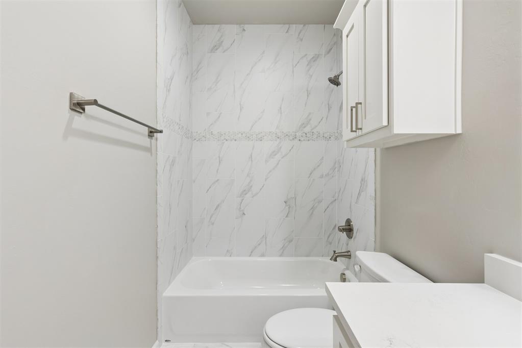 18140 Fields Drive Property Photo 31