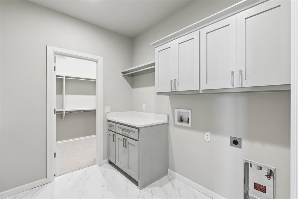 18140 Fields Drive Property Photo 39