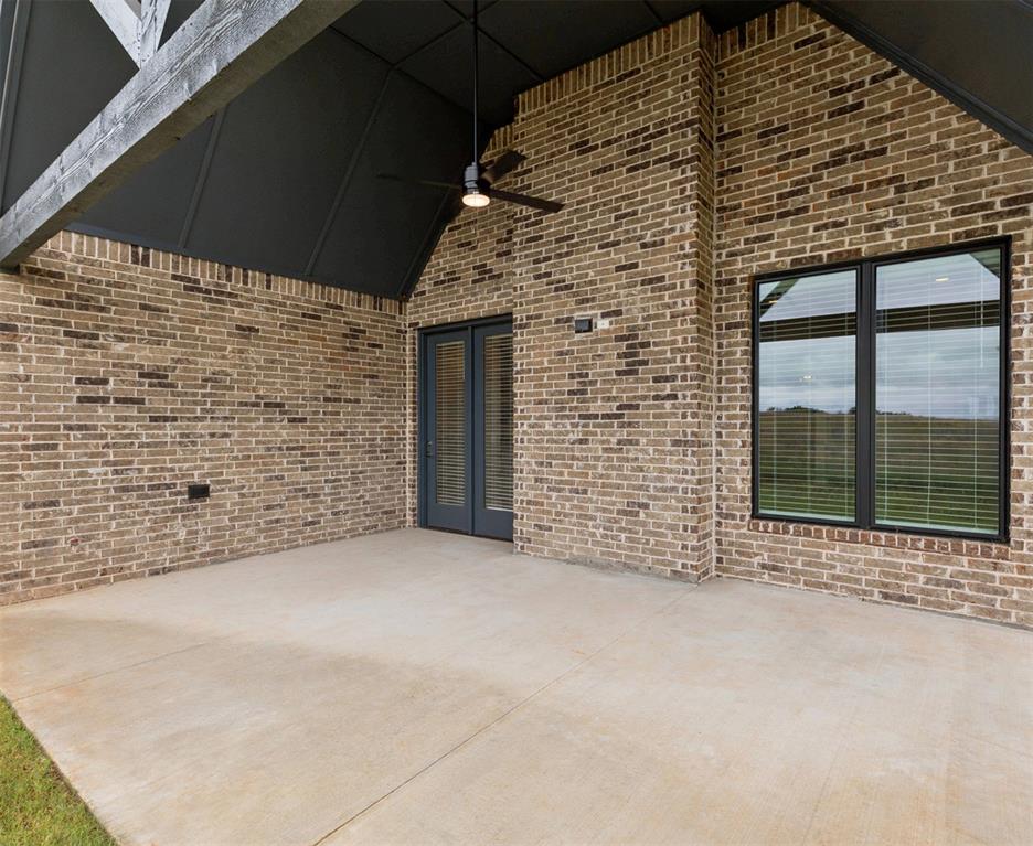 18140 Fields Drive Property Photo 42