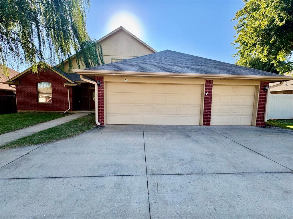 409 Sage Brush Road Property Photo 1