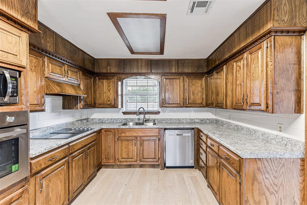 1109 N Ranch Road Property Photo 12