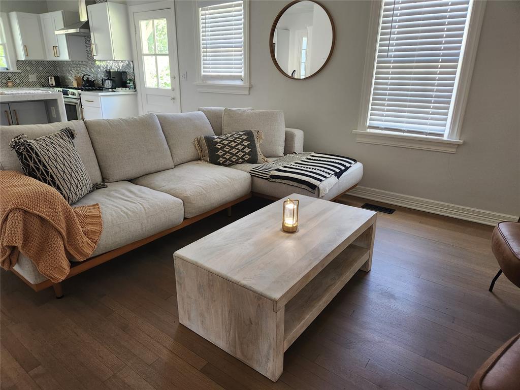 1194688 Property Photo 12