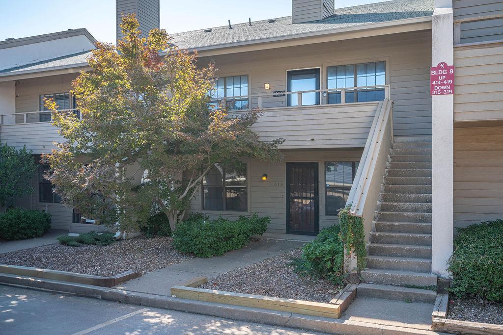 11130 N Stratford Drive 416 Bldg 8 Property Photo 1