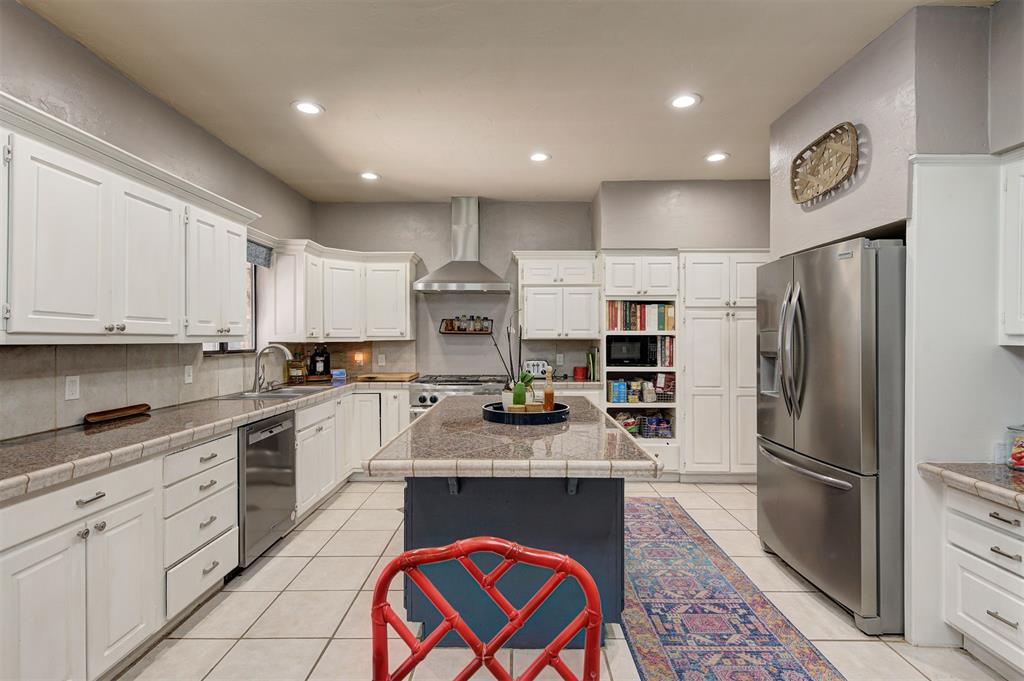 3200 Raintree Road Property Photo 13