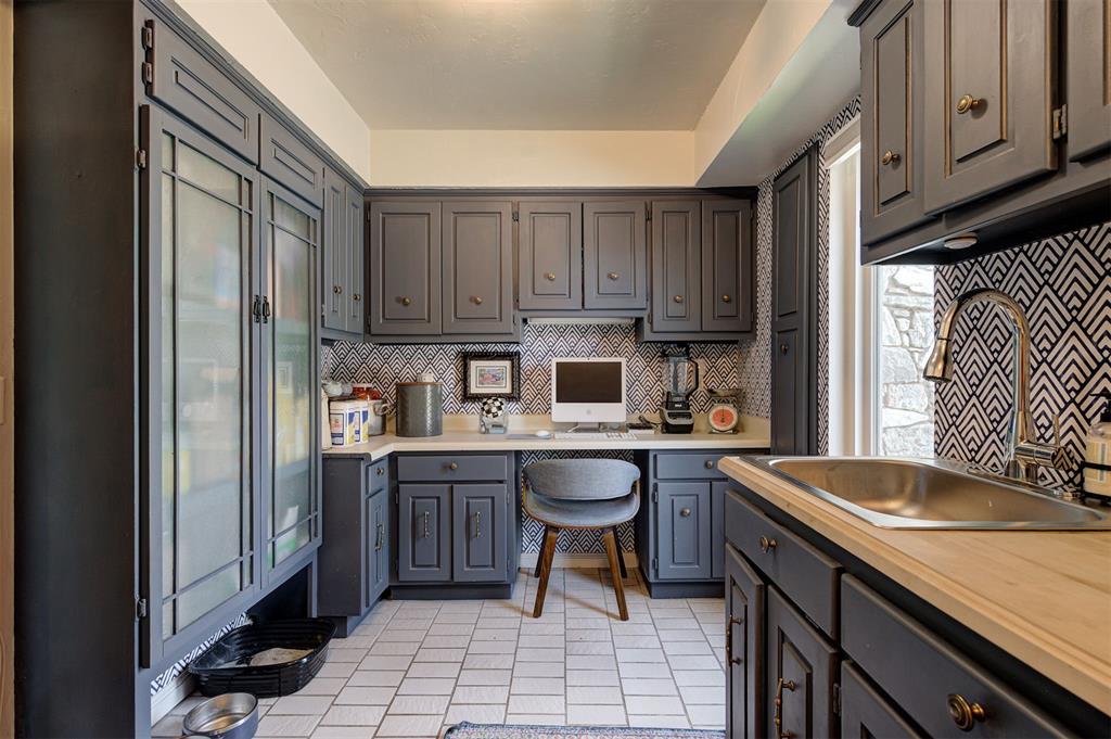 3200 Raintree Road Property Photo 23