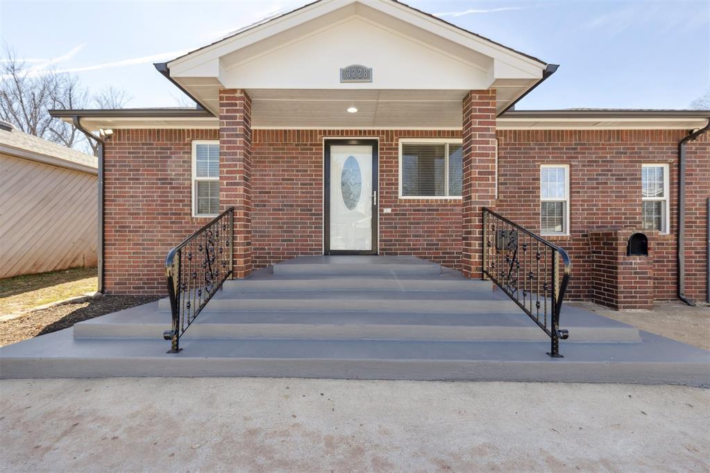 3228 Cashion Place Property Photo 1