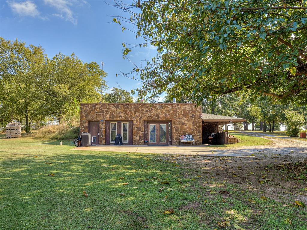 1409 S Highway 76 Highway Property Photo 1