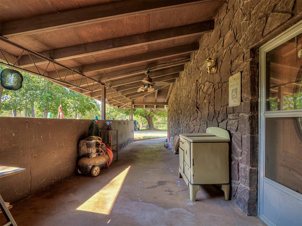 1409 S Highway 76 Highway Property Photo 14