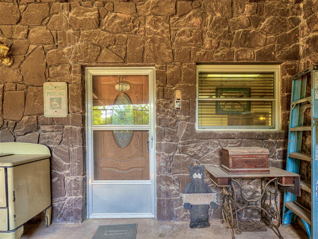 1409 S Highway 76 Highway Property Photo 15