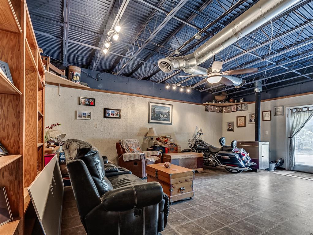 1409 S Highway 76 Highway Property Photo 41