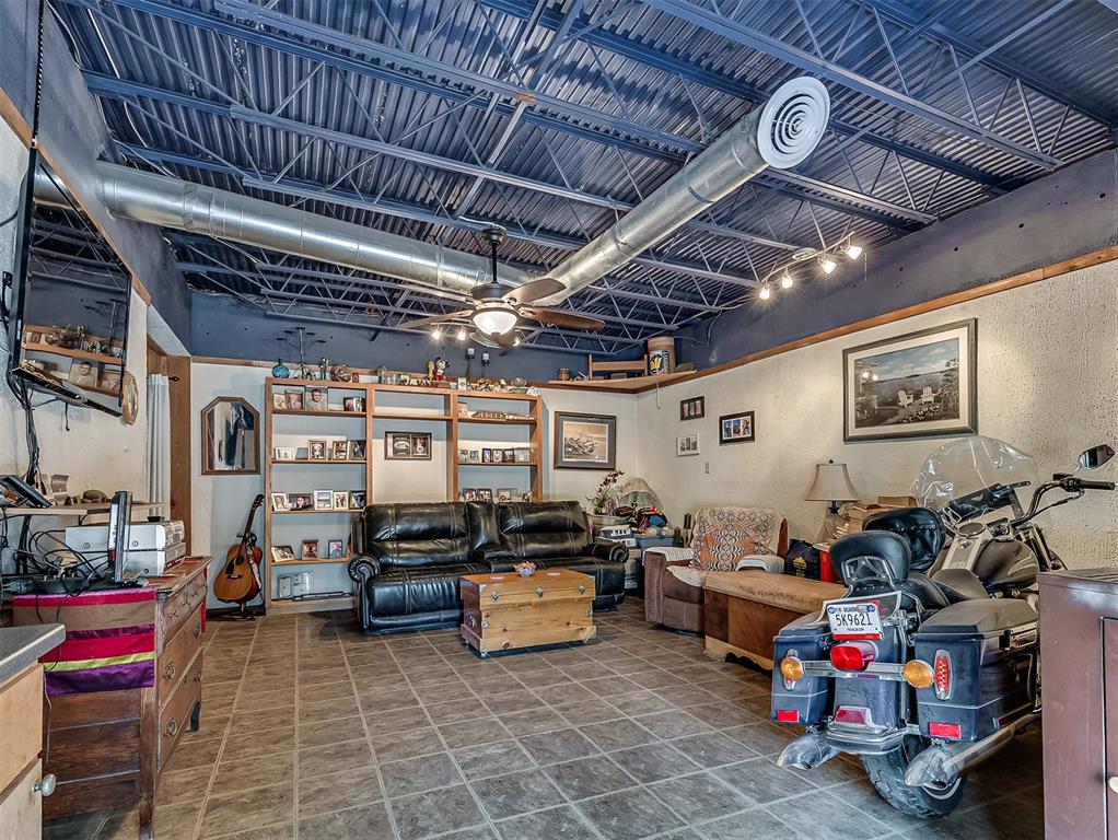 1409 S Highway 76 Highway Property Photo 42