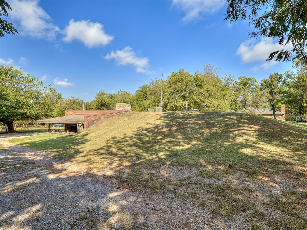 1409 S Highway 76 Highway Property Photo 44
