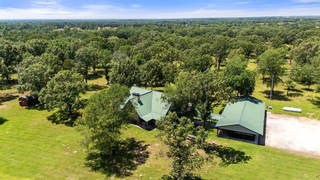 1725 N 4030 Road Property Photo 4