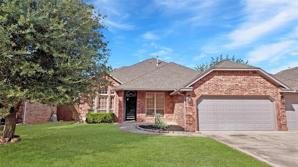 2537 SW 141st Street Property Photo 1