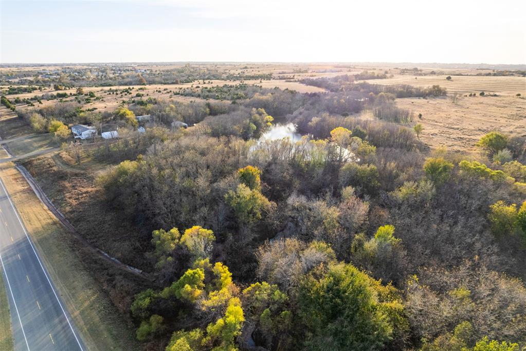 914 S Highway 4 Property Photo 3