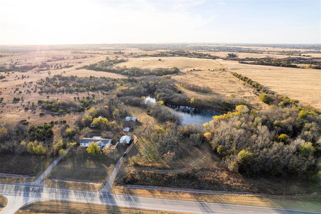 914 S Highway 4 Property Photo 10