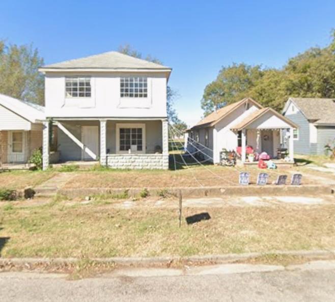 238 S Oklahoma Avenue Property Photo 1