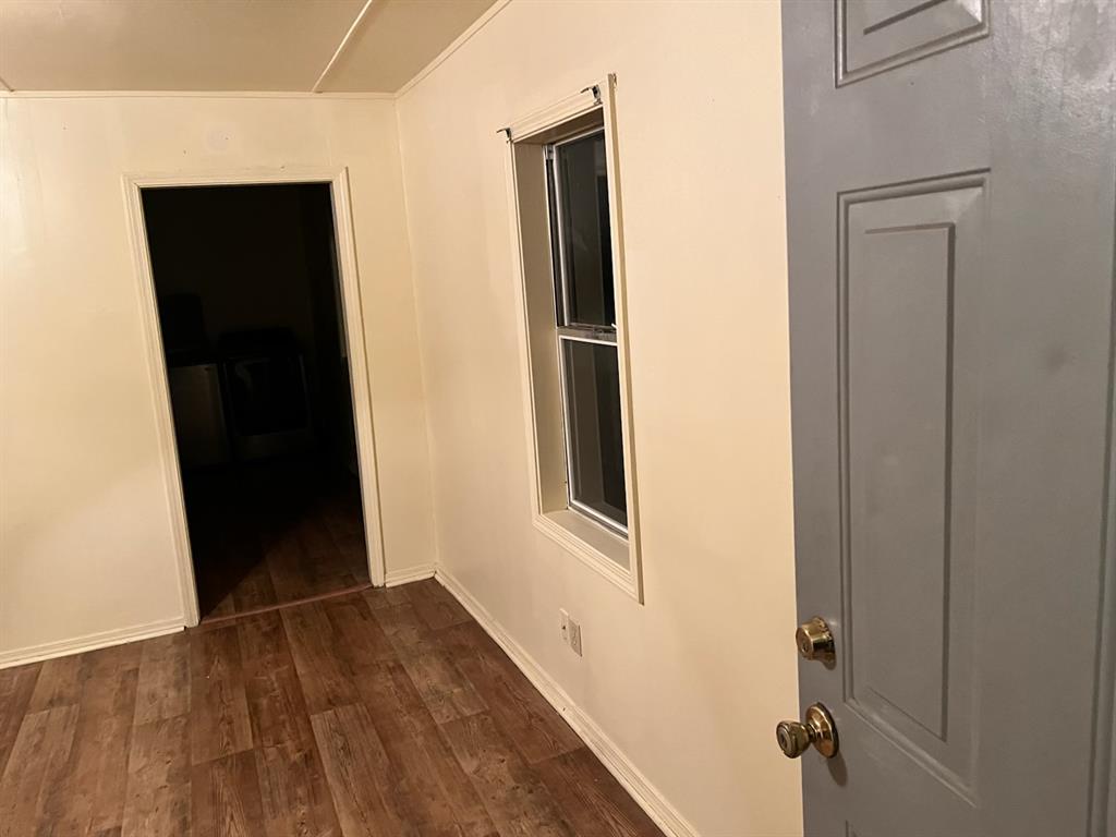 238 S Oklahoma Avenue Property Photo 9