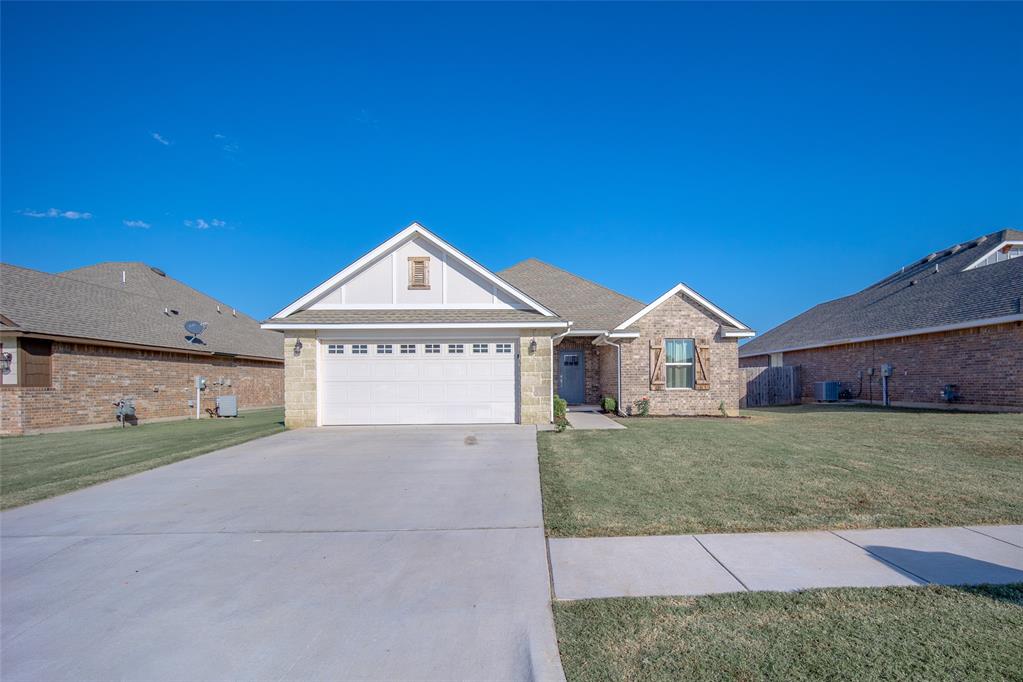 1116 Vermont Avenue Property Photo 1