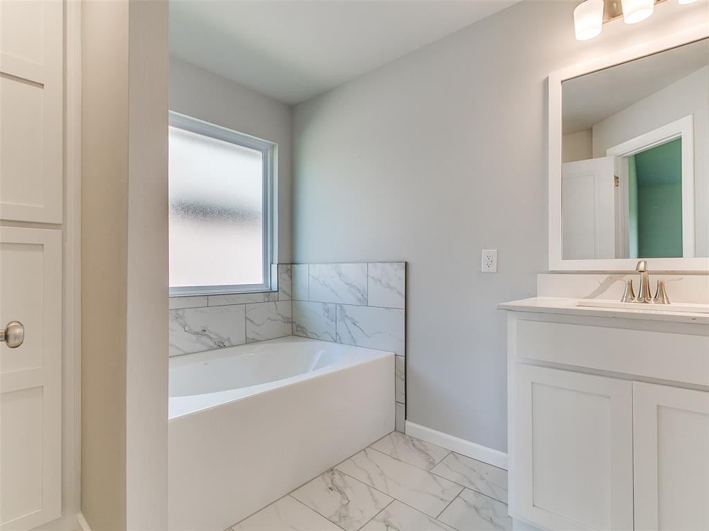 13929 Marsala Court Property Photo 24