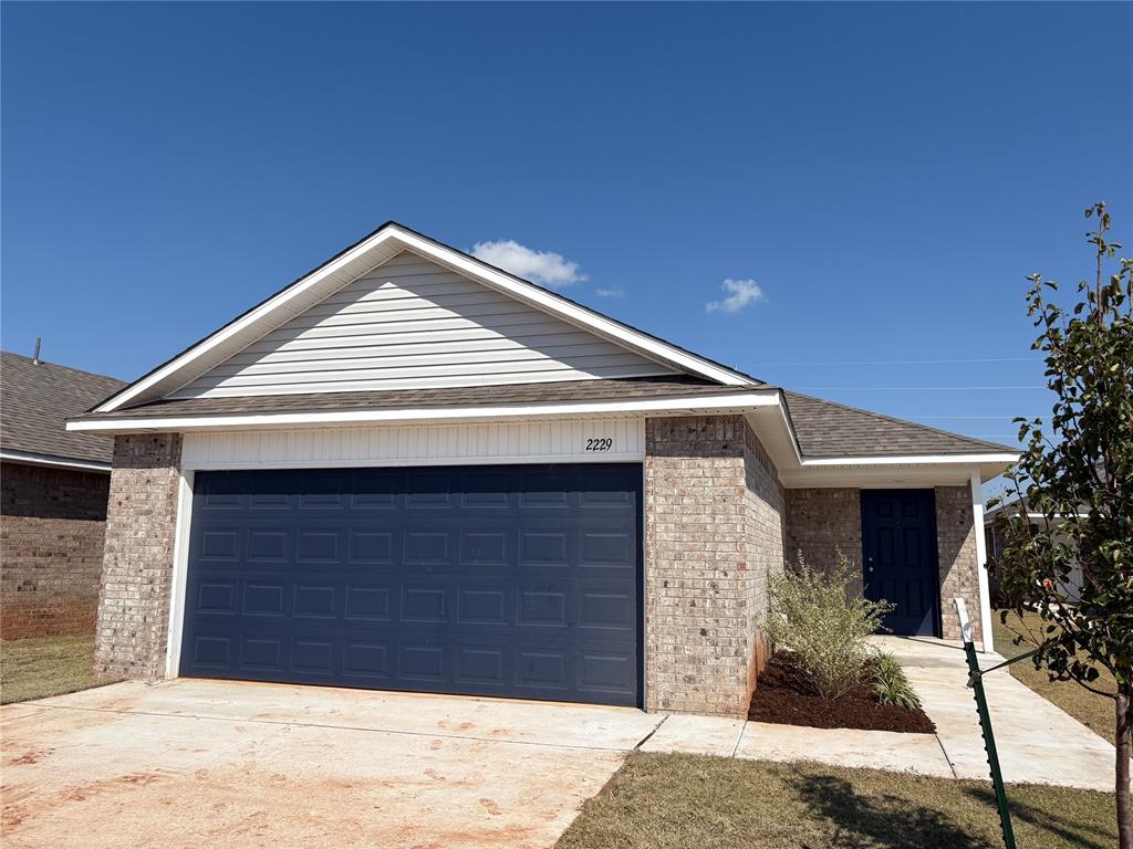 2229 SE 89th Terrace Property Photo 1