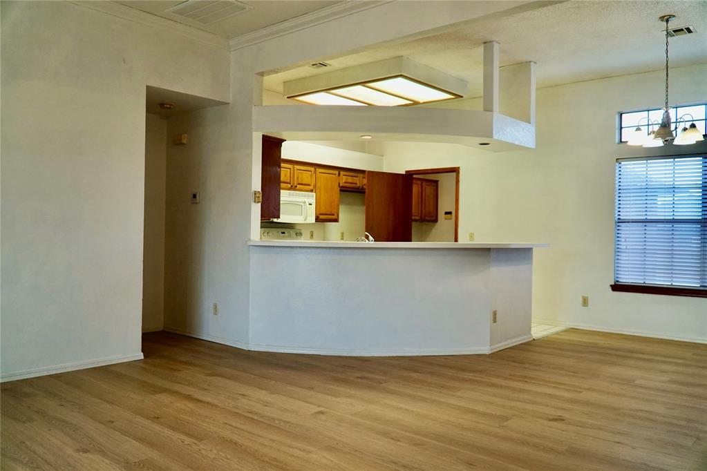 5004 Se 84th Street Property Photo 3