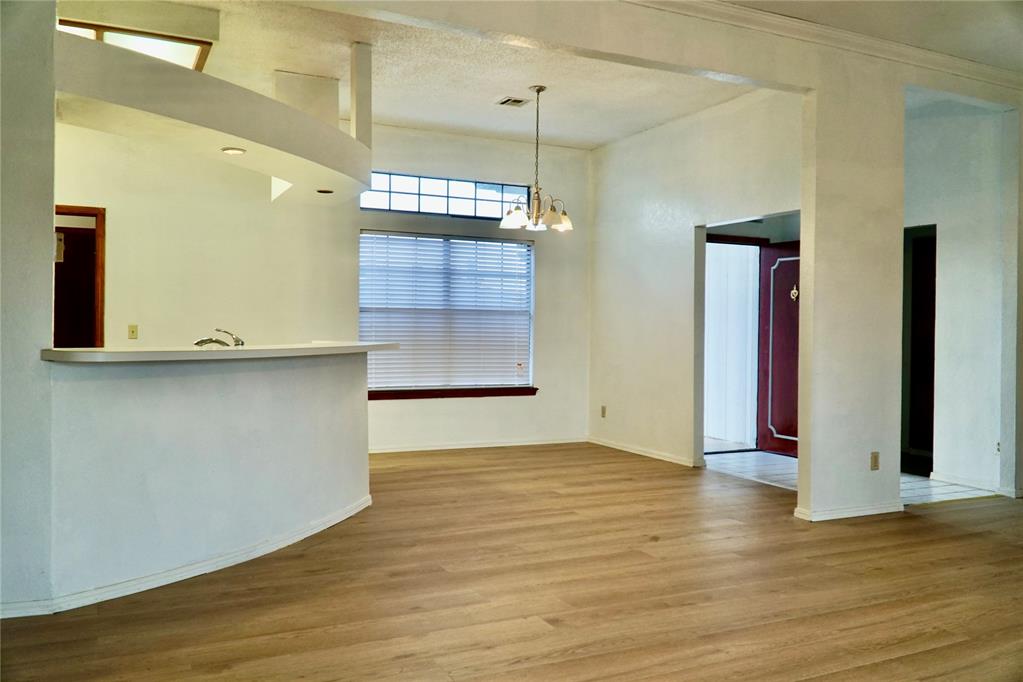 5004 Se 84th Street Property Photo 4