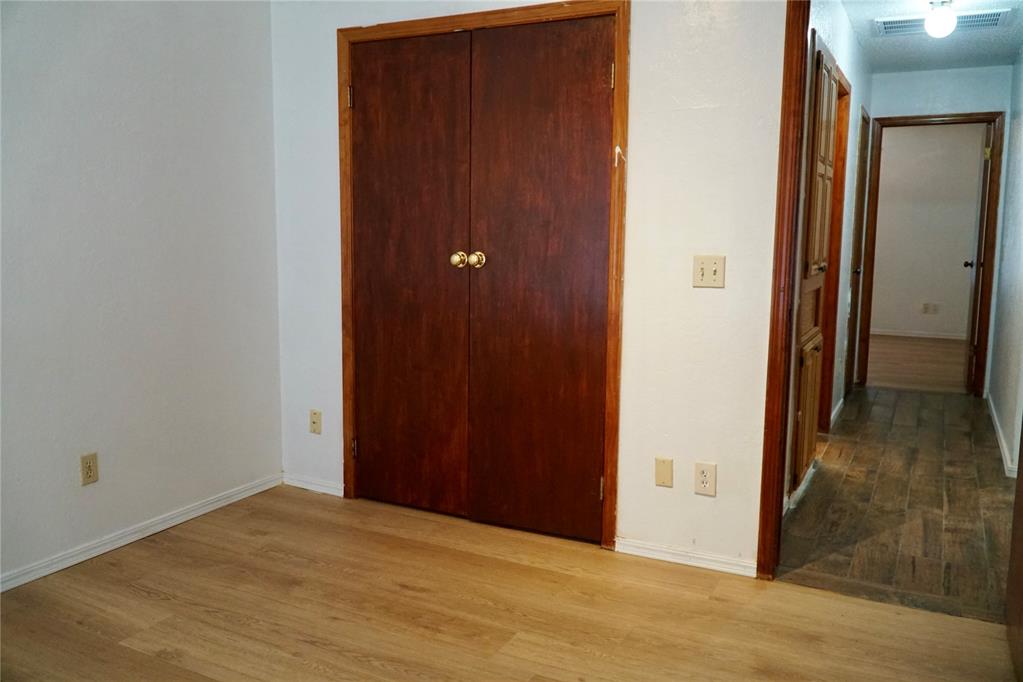 5004 Se 84th Street Property Photo 30