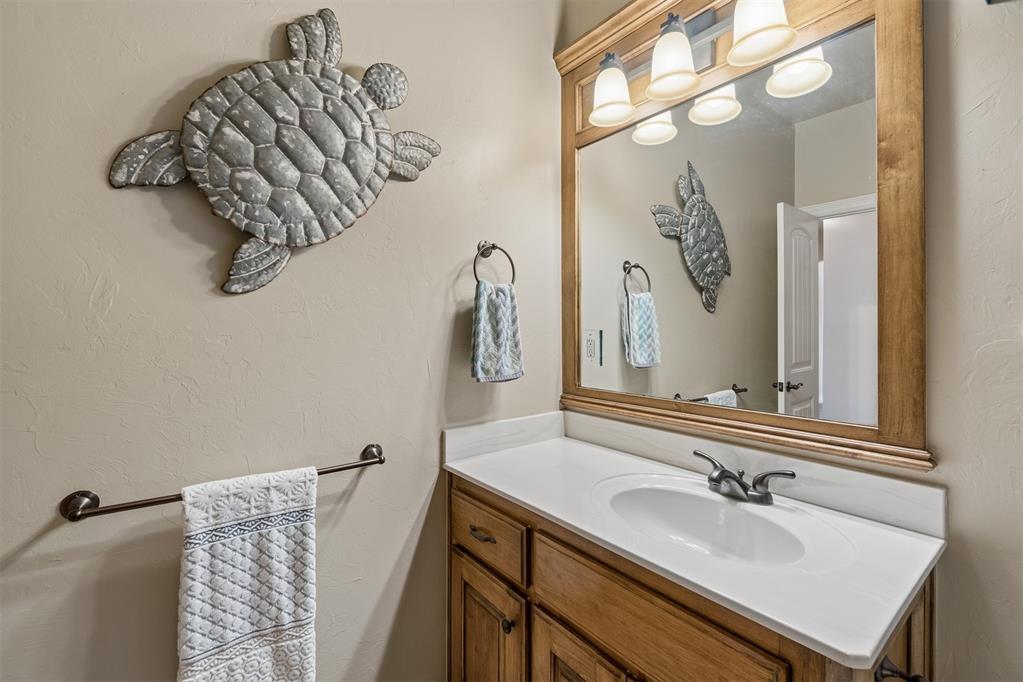 817 Tea Rose Drive Property Photo 16