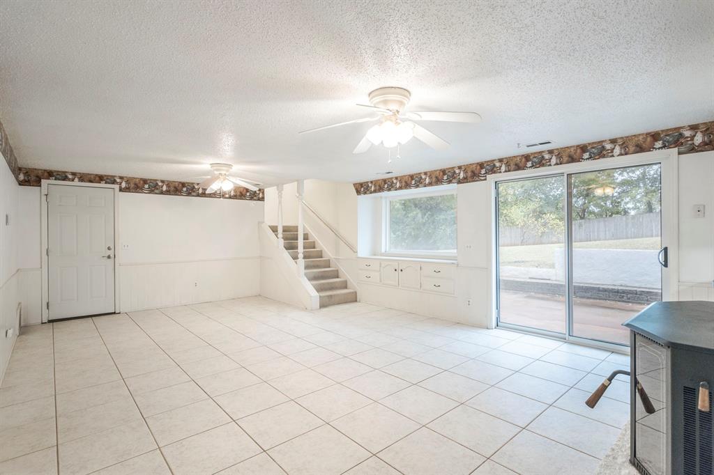 944 E Diane Terrace Property Photo 20