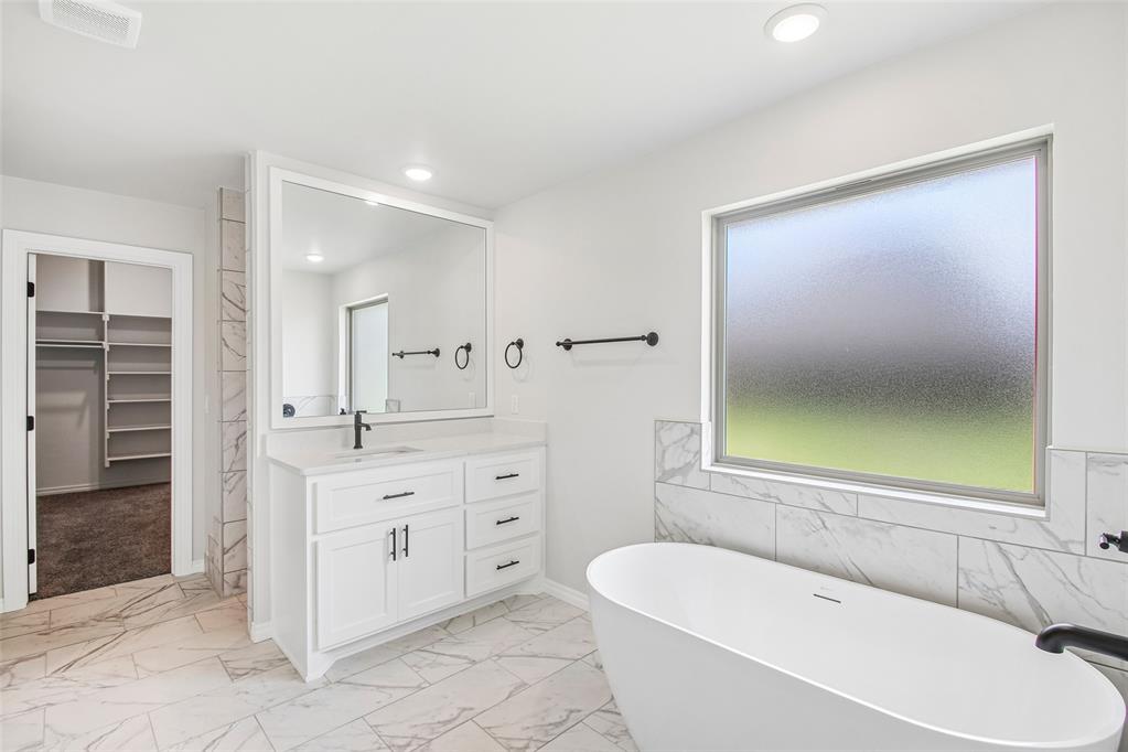 12317 Samara Drive Property Photo 18